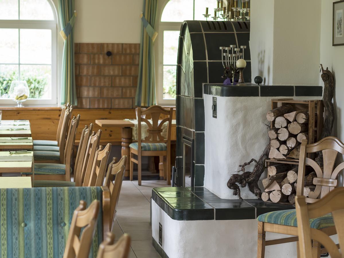 Hotel Gruner Hahn Schippach  Luaran gambar